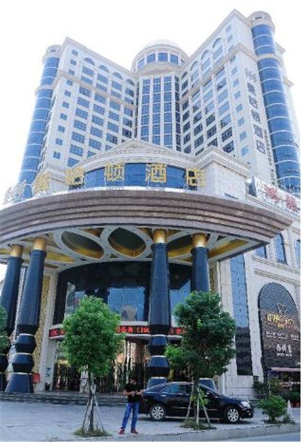Manhatton Hotel Джухай Екстериор снимка